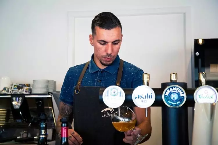 Un barman dédié tous les soirs pour vos cocktails plus pratiques